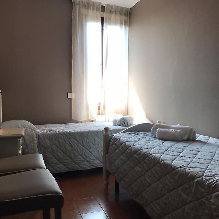 Anfite Apartments Aleardi Πεσκιέρα ντελ Γκάρντα Εξωτερικό φωτογραφία