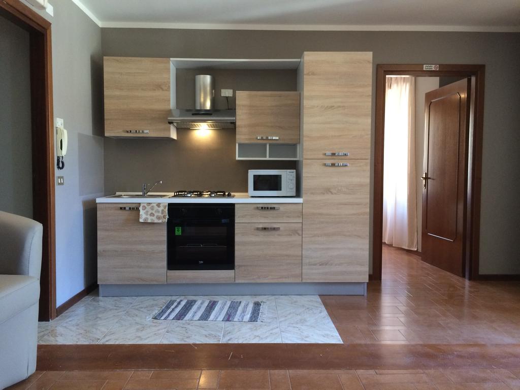 Anfite Apartments Aleardi Πεσκιέρα ντελ Γκάρντα Εξωτερικό φωτογραφία